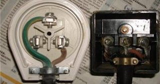 Подключение и монтаж розетки для электроплиты от 566 руб в Минусинске - ЭлектроМнс